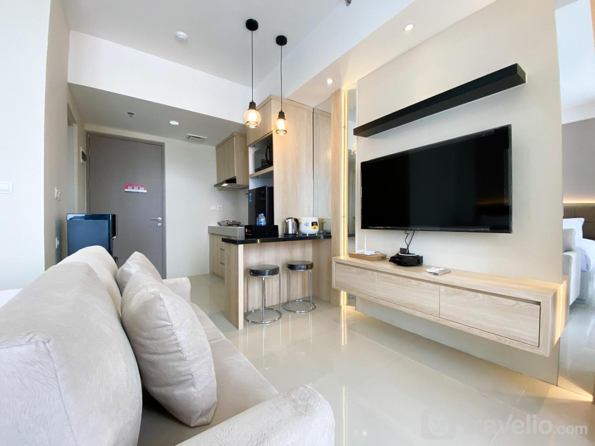 Choice And Comfy Vasanta Innopark By Travelio Apartemen